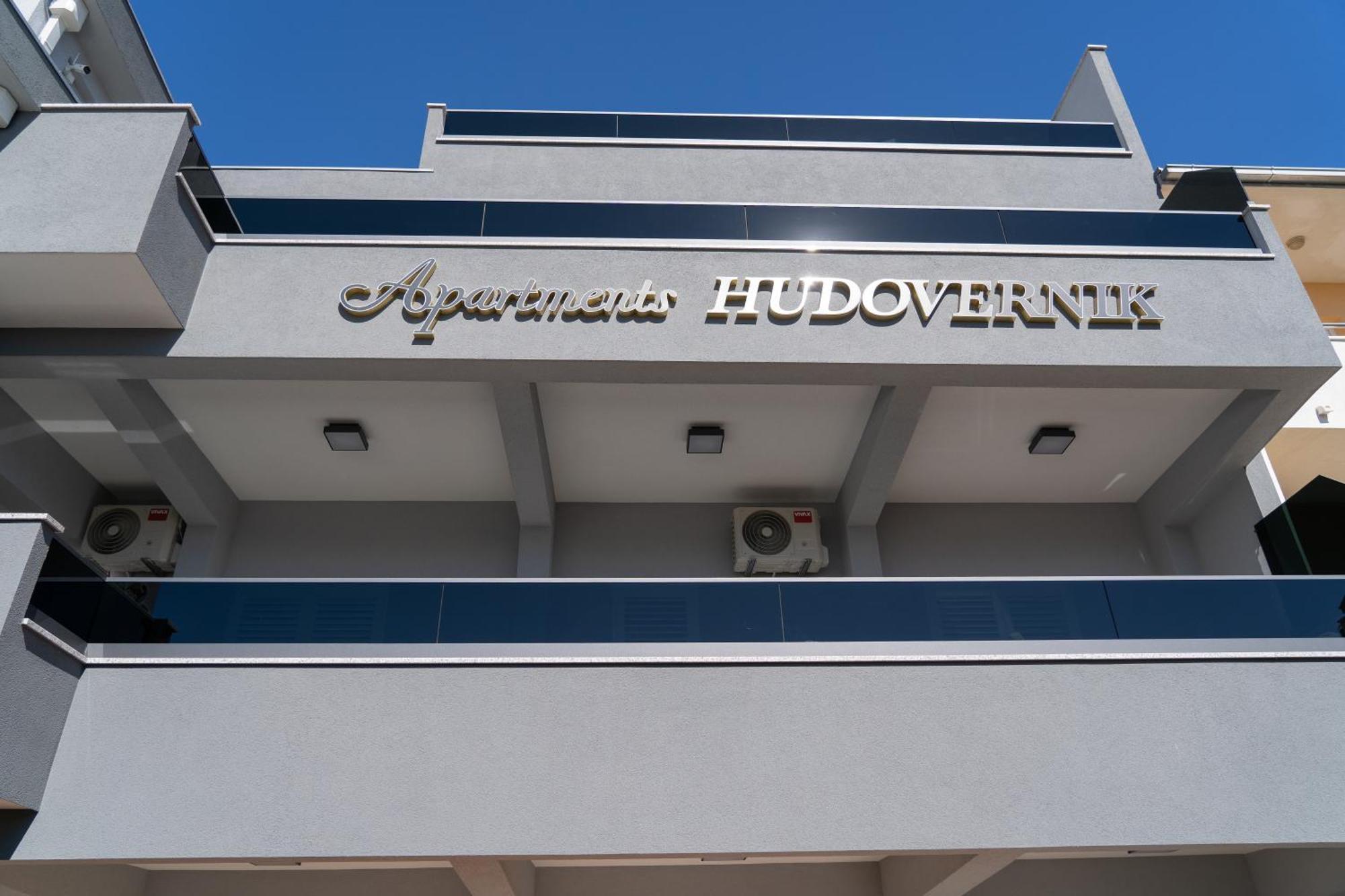 Apartments Hudovernik 바스카보다 외부 사진