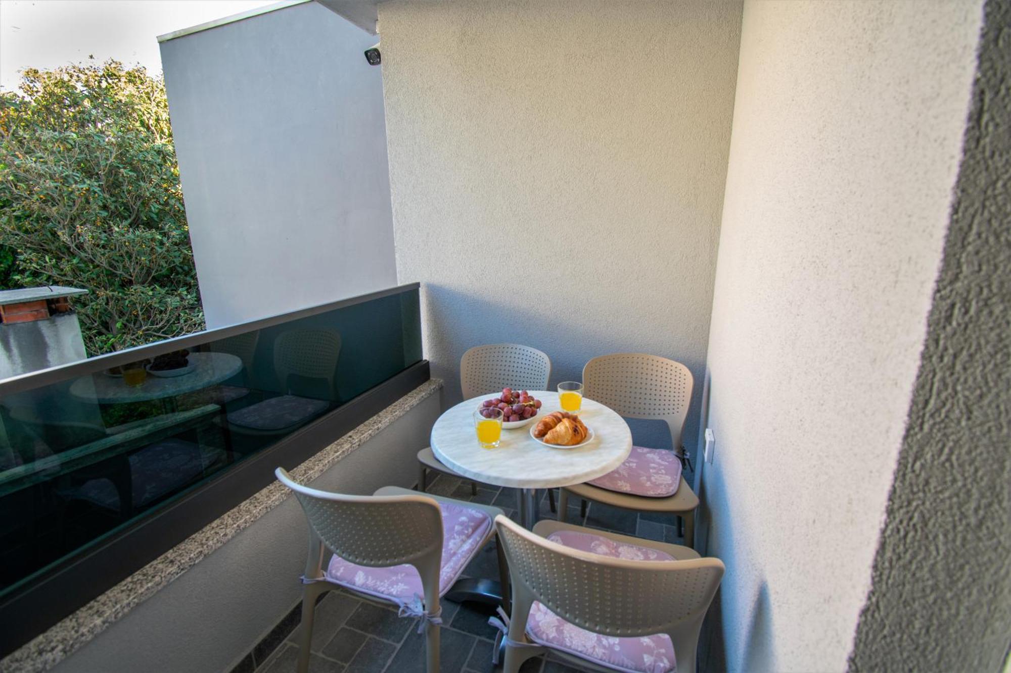 Apartments Hudovernik 바스카보다 외부 사진